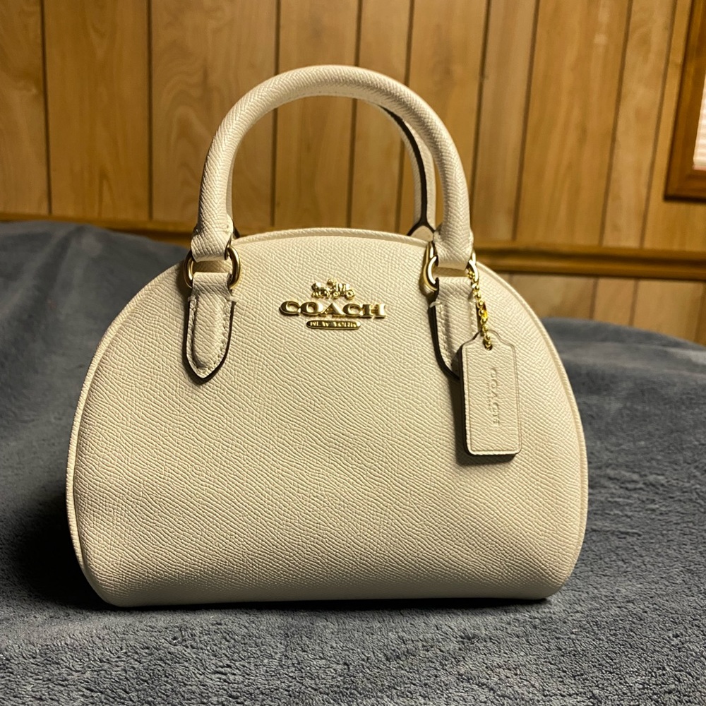 Coach Sydney Satchel - Chalk